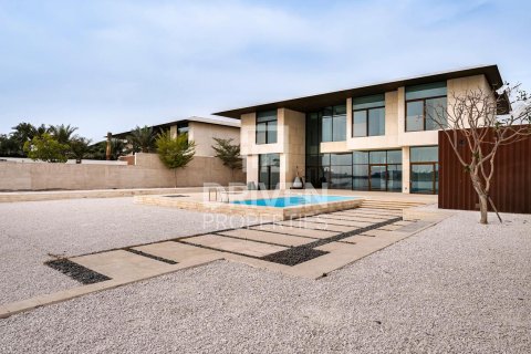 Müüa villa asukohaga Jumeirah, Dubai, AÜE: 5 magamistoaga, 1774.54 m² Nr 761468 - pilt 3