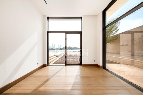Müüa villa asukohaga Jumeirah, Dubai, AÜE: 5 magamistoaga, 1774.54 m² Nr 761468 - pilt 7