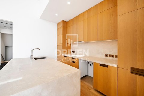 Müüa villa asukohaga Jumeirah, Dubai, AÜE: 5 magamistoaga, 1774.54 m² Nr 761468 - pilt 10