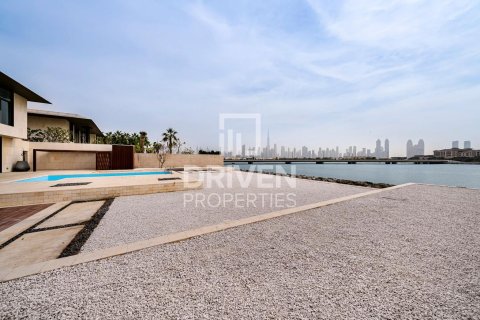 Müüa villa asukohaga Jumeirah, Dubai, AÜE: 5 magamistoaga, 1774.54 m² Nr 761468 - pilt 4