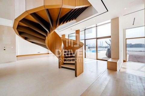 Müüa villa asukohaga Jumeirah, Dubai, AÜE: 5 magamistoaga, 1774.54 m² Nr 761468 - pilt 5