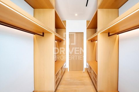 Müüa villa asukohaga Jumeirah, Dubai, AÜE: 5 magamistoaga, 1774.54 m² Nr 761468 - pilt 6