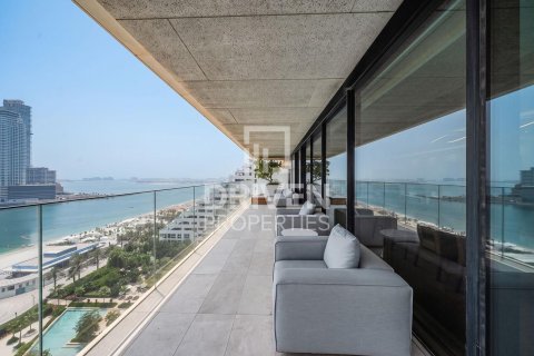 Huoneisto Palm Jumeirah, Dubai, Arabiemiraatit 4 makuuhuonetta, 465.72 m2 № 761471 - kuva 24