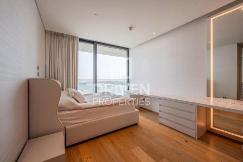 Huoneisto Palm Jumeirah, Dubai, Arabiemiraatit 4 makuuhuonetta, 465.72 m2 № 761471 - kuva 11