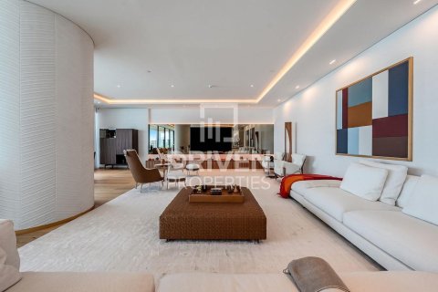Huoneisto Palm Jumeirah, Dubai, Arabiemiraatit 4 makuuhuonetta, 465.72 m2 № 761471 - kuva 16