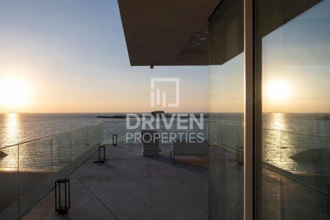 Huvila Jumeirah, Dubai, Arabiemiraatit 5 makuuhuonetta, 1602.76 m2 № 761466 - kuva 17