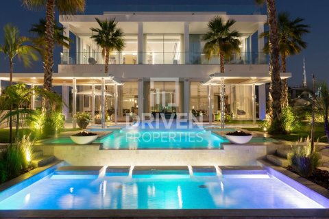 Huvila Jumeirah, Dubai, Arabiemiraatit 5 makuuhuonetta, 1602.76 m2 № 761466 - kuva 11