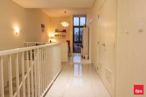 Üürile anda villa asukohaga Dubai, AÜE: 3 magamistoaga, 319.1 m² Nr 703829 - pilt 9