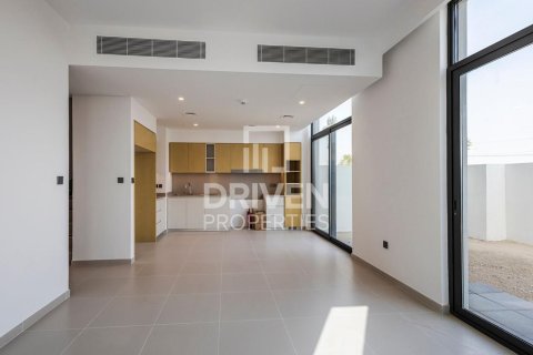 Adosado en venta en Arabian Ranches 3, Dubai, EAU 4 dormitorios, 223.52 m2 № 756656 - foto 2