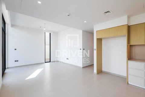 Adosado en venta en Arabian Ranches 3, Dubai, EAU 4 dormitorios, 223.52 m2 № 756656 - foto 1