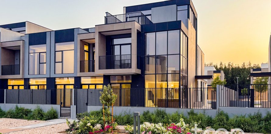 Villa asukohaga Mudon, Dubai, AÜE: 4 magamistoaga, 279.17 m² Nr 733183
