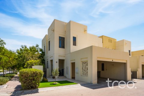 Townhouse in Reem, Dubai, UAE 4 bedrooms, 263.29 sq.m. № 733182 - photo 8