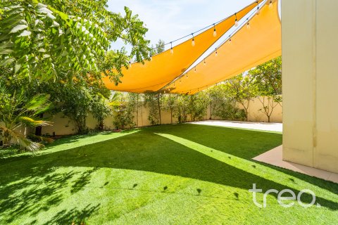 Townhouse in Reem, Dubai, UAE 4 bedrooms, 263.29 sq.m. № 733182 - photo 14