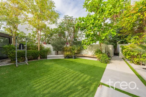 Villa itt: Mudon, Dubai, EAE, 4 hálószoba, 173.64 m², azonosító: 733184 - fénykép 8