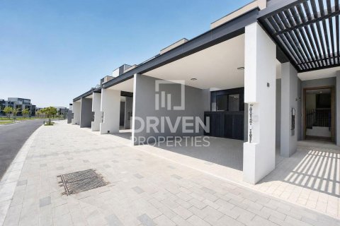 Villa sa Mudon, Dubai, UAE 3 silid-tulugan, 168.62 sq.m. № 741821