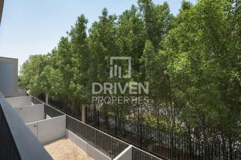 Vilë në Mudon, Dubai, Emiratet e Bashkuara Arabe 3 dhoma gjumi, 168.62 m2. № 741821 - Foto 20