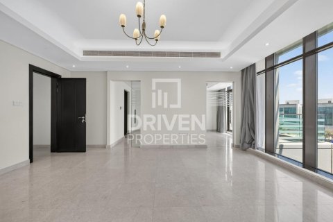 Villa asukohaga Meydan, Dubai, AÜE: 6 magamistoaga, 512.55 m² Nr 741774