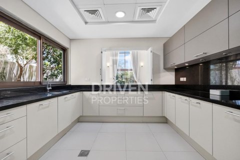 Müüa villa asukohaga Meydan, Dubai, AÜE: 6 magamistoaga, 512.55 m² Nr 741774 - pilt 10