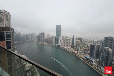 Apartment i Business Bay, Dubai, UAE 2 soveværelser, 191.9 kvm № 579042