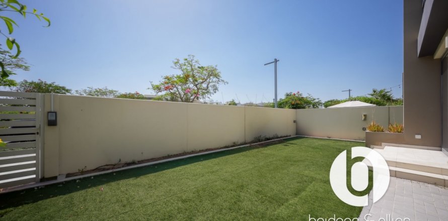 Βίλα σε Dubai Hills Estate, ΗΑΕ 4 υπνοδωμάτια, 229 τ.μ. Αρ. 739087