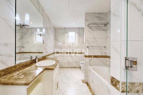 Villa à vendre à  Dubai Land, Dubai, EAU 3 chambres, 379.88 m2 № 759557 - photo 14