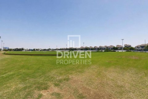 Villa à vendre à  Dubai Land, Dubai, EAU 3 chambres, 379.88 m2 № 759557 - photo 28