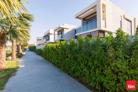 Řadový dům v Dubai, SAE 3 ložnice, 253 m² Č.: 679859 - fotografie 10