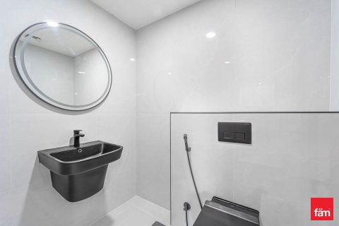 Zyrë në Dubai, Emiratet e Bashkuara Arabe 368.8 m2. № 679854 - Foto 12