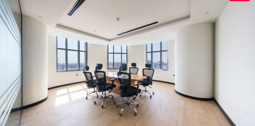 Office i Dubai, UAE 368.8 kvm № 679854