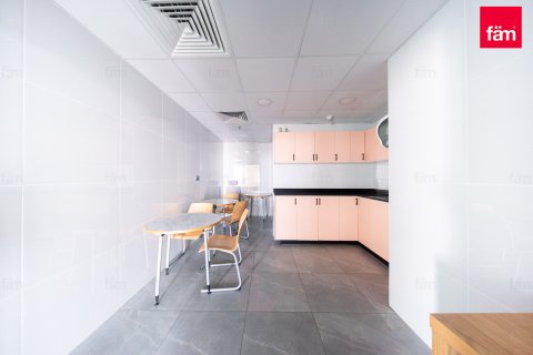 Office til leje i Dubai, UAE 368.8 kvm № 679854 - foto 11