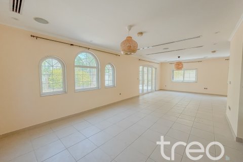 Vila v Jumeirah Park, Dubai, SAE 3 spálne, 327.67 m2 č. 733514 - Fotografia 15