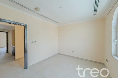 Vila v Jumeirah Park, Dubai, SAE 3 spálne, 327.67 m2 č. 733514 - Fotografia 17