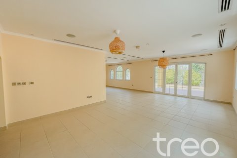 Vila v Jumeirah Park, Dubai, SAE 3 spálne, 327.67 m2 č. 733514 - Fotografia 6