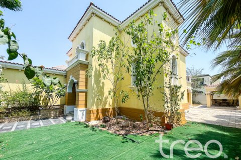 Willa do wynajęcia w Jumeirah Park, Dubai, ZEA 3 sypialnie, 327.67 mkw., nr 733514 - zdjęcie 21