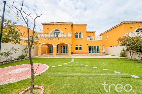 Vila di Jumeirah Park, Dubai, UAE 5 bilik tidur, 435.62 meter persegi № 733472 - foto 1