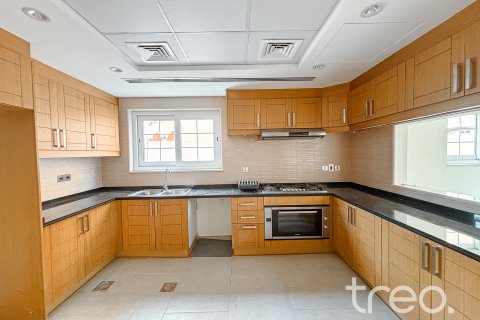 Vila di Jumeirah Park, Dubai, UAE 5 bilik tidur, 435.62 meter persegi № 733472 - foto 5