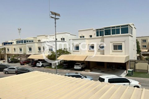 Vila v Al Reef, Abu Dhabi, SAE 4 ložnice, 180.2 m² Č.: 597277 - fotografie 1