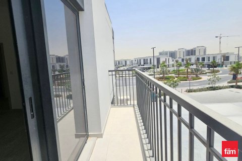 Řadový dům v Al Furjan, Dubai, SAE 4 ložnice, 347.4 m² Č.: 703957 - fotografie 21
