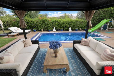 Villa zur Miete in Jumeirah Islands, Dubai, VAE 4 Schlafzimmer, 1025.9 m2 Nr. 703962 - Foto 24