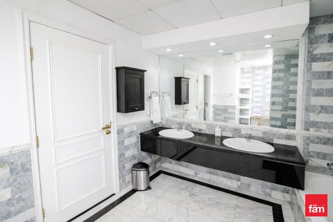 Villa zur Miete in Jumeirah Islands, Dubai, VAE 4 Schlafzimmer, 1025.9 m2 Nr. 703962 - Foto 17
