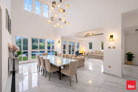 Villa zur Miete in Jumeirah Islands, Dubai, VAE 4 Schlafzimmer, 1025.9 m2 Nr. 703962 - Foto 2