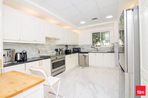 Villa zur Miete in Jumeirah Islands, Dubai, VAE 4 Schlafzimmer, 1025.9 m2 Nr. 703962 - Foto 8
