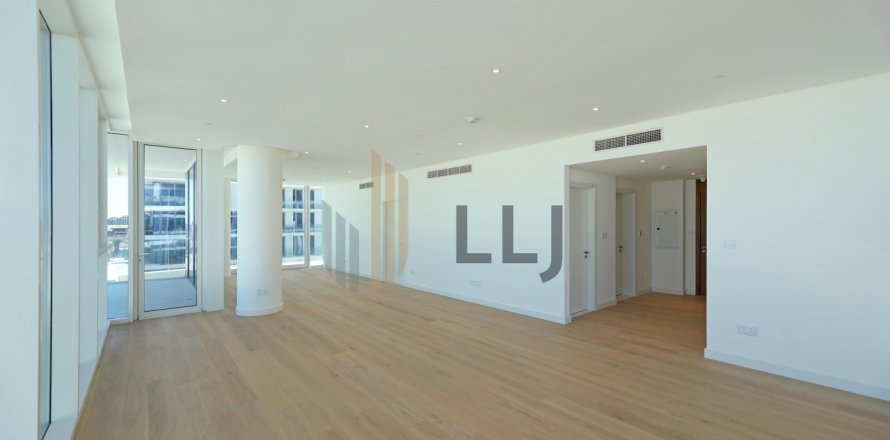 Byt na Saadiyat Island, Abu Dhabi, SAE 3 ložnice, 301.1 m² Č.: 566506