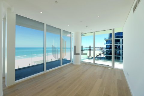Byt na Saadiyat Island, Abu Dhabi, SAE 3 ložnice, 301.1 m² Č.: 566506 - fotografie 3