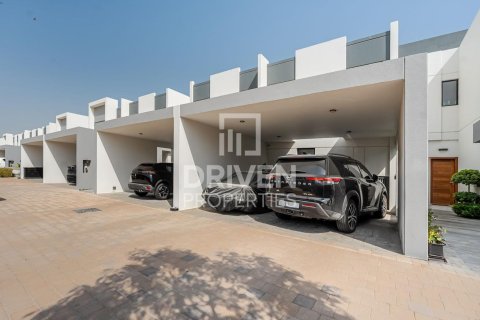 Townhouse di Dubai Land, Dubai, UEA 3 kamar tidur, 182.18 m2 nomor 744115 - foto 18