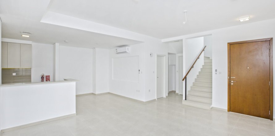 טאונהאוס ב Town Square, Dubai, איחוד האמירויות 3 חדרי שינה, 202 מ"ר מספר 681419