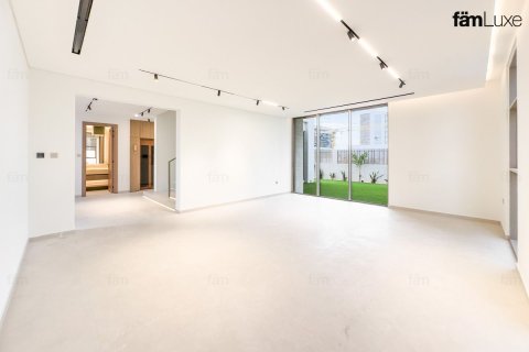 Dubai, संयुक्त अरब अमीरात में विला, 6 बेडरूम, 464.8 वर्ग मीटर, संख्या 701350 - फ़ोटो 23