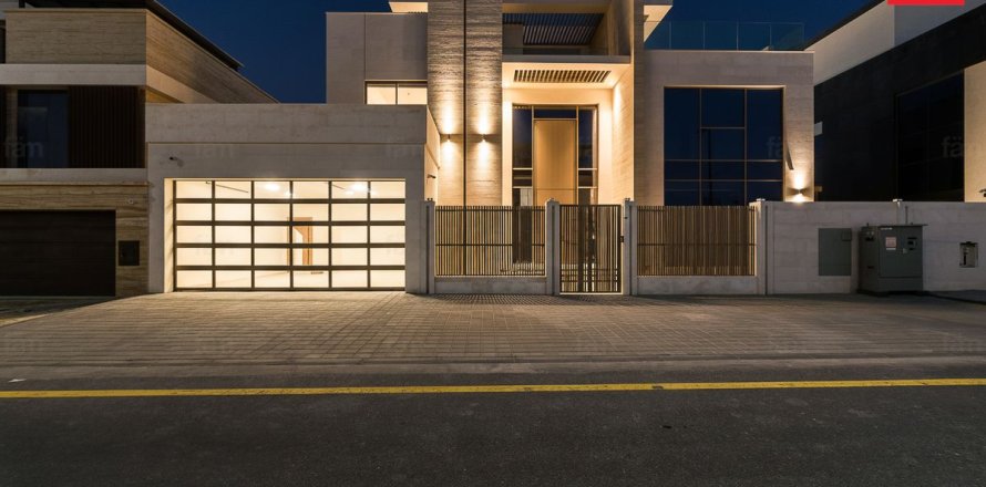 Villa in Dubai, VAE 6 slaapkamers, 464.8 vr.m. nr 701350