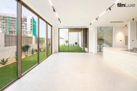 Dubai, संयुक्त अरब अमीरात में विला, 6 बेडरूम, 464.8 वर्ग मीटर, संख्या 701350 - फ़ोटो 29