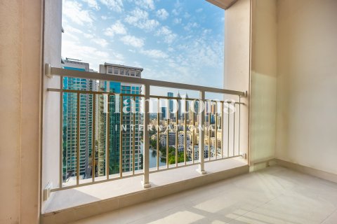 Appartement te huur in The Views, Dubai, VAE 2 slaapkamers, 123.65389300 vr.m., nr 705586 - foto 1